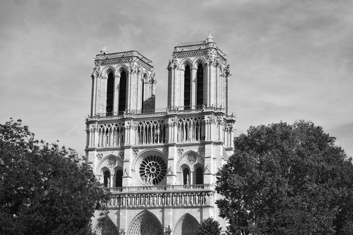 Former OpenAI Safety Lead Says Company Misled Public on AI Erotica Risks