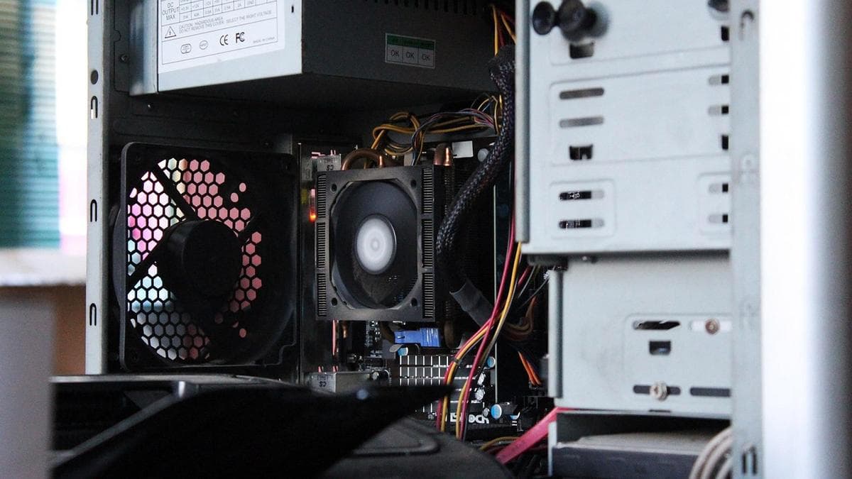 CPU, GPU, NPU, TPU Showdown: Which Chip Drives AI and ML Performance ...